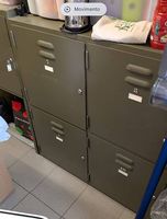 Armadio militare in metallo originale 2 pezzi