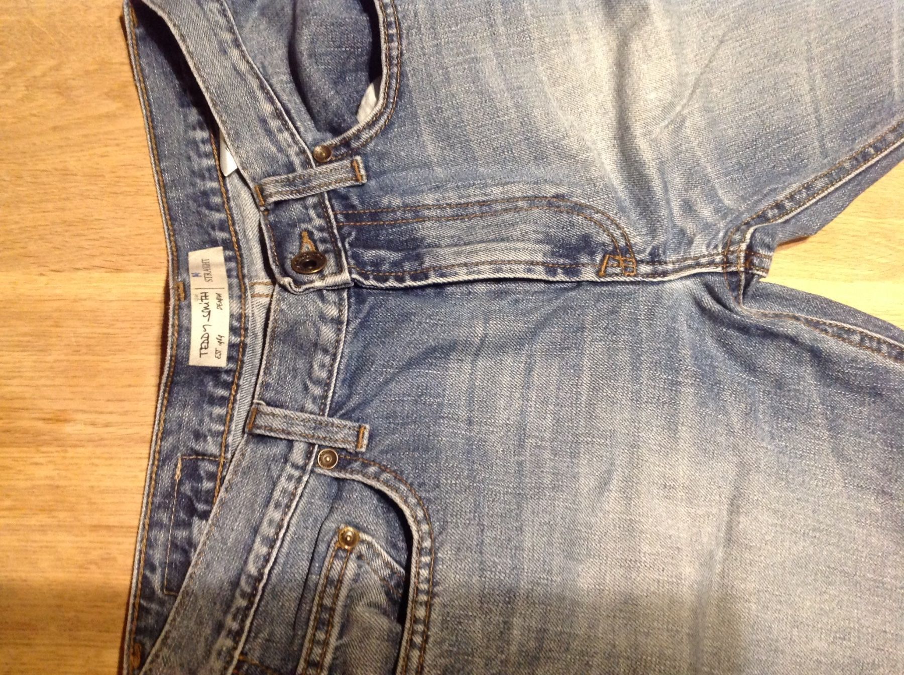 Jeans: Magnifique Jeans Teddy Smith taille 16 ans – Gebraucht aus Genève von pilarina 2