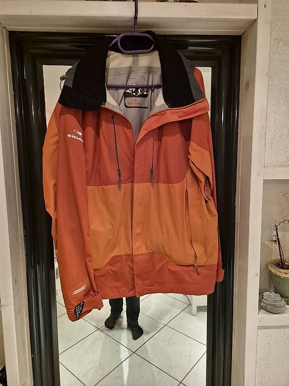 Vestes: Tourenjacke Eider Defender – D'occasion à Affeltrangen par Slypi 2