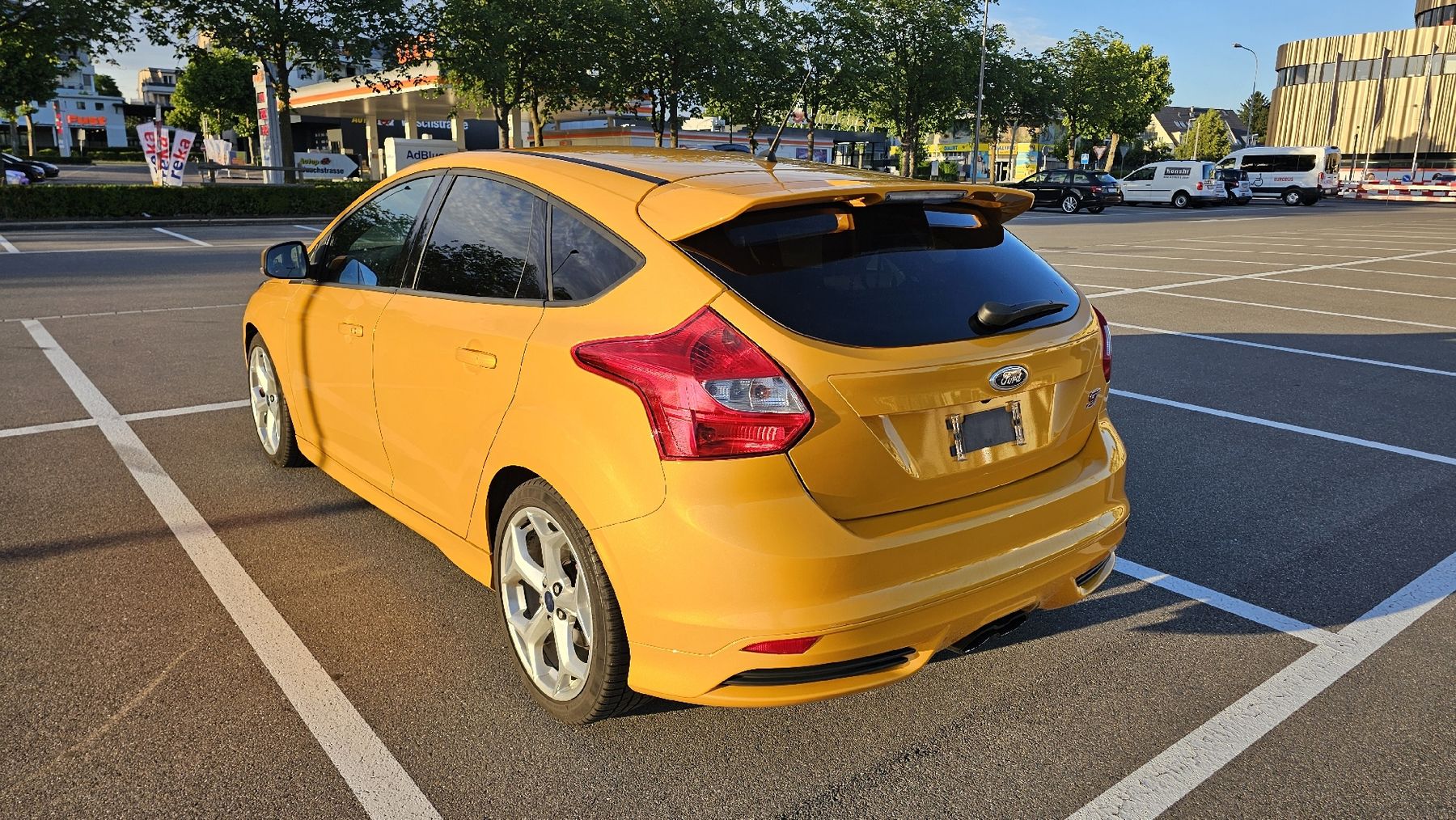 Ford Autos: Ford Focus ST Mk3 – D'occasion à Zürich par francosch9 4