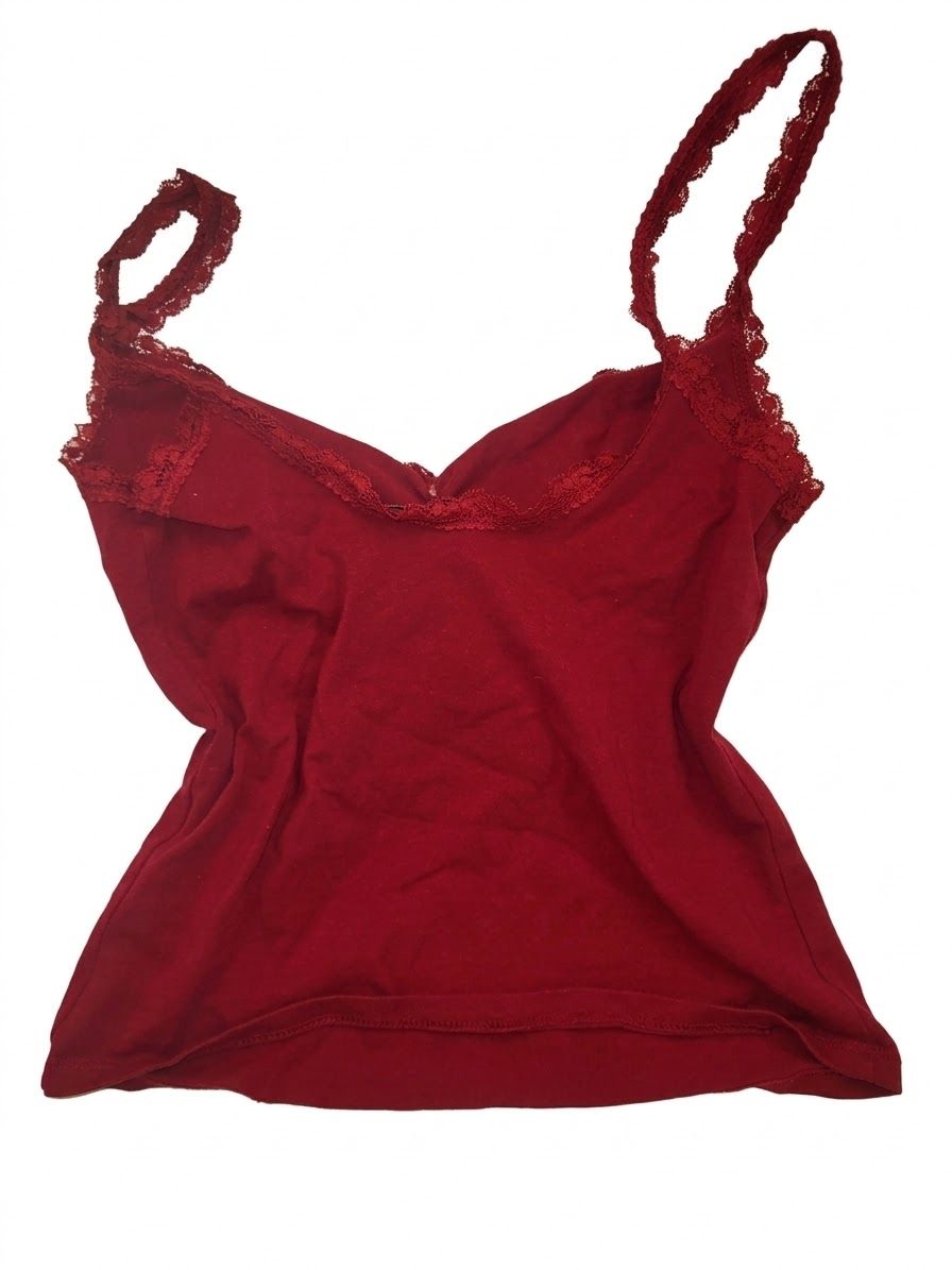 Bershka Tops: Rotes Top mit Spitze – Gebraucht aus Wünnewil von l._aetitia 1