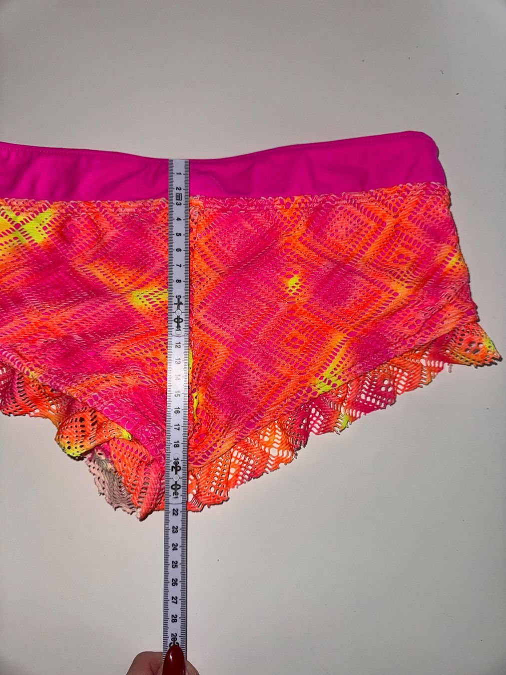 Costumi da bagno & Bikini: Bunte Bikini Hose Gr. S – Usato da Grosswangen venduto da shoes.bags.and.co 2