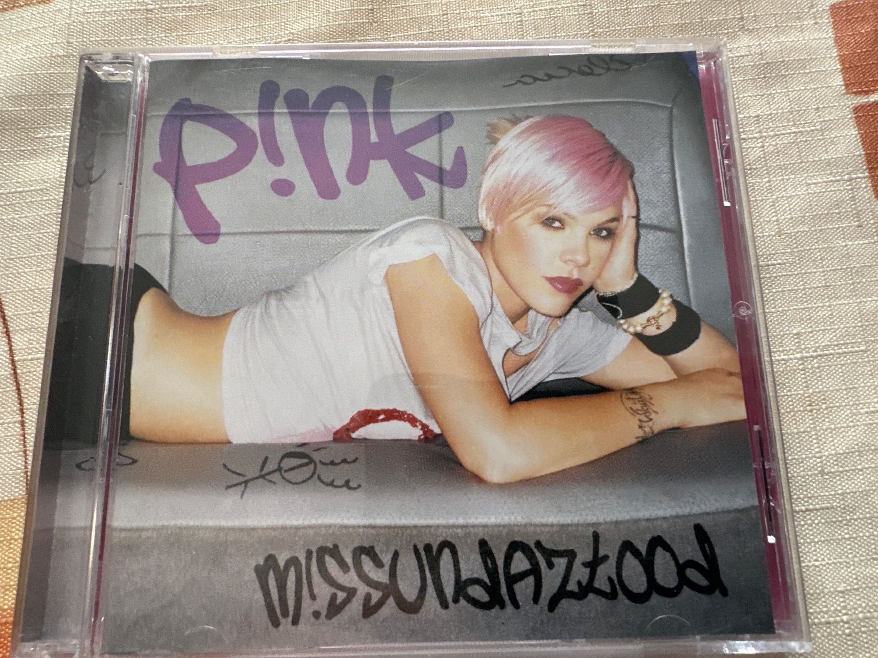 CD: Pink - Missundaztood – Usato da Schaffhausen venduto da D-MAC