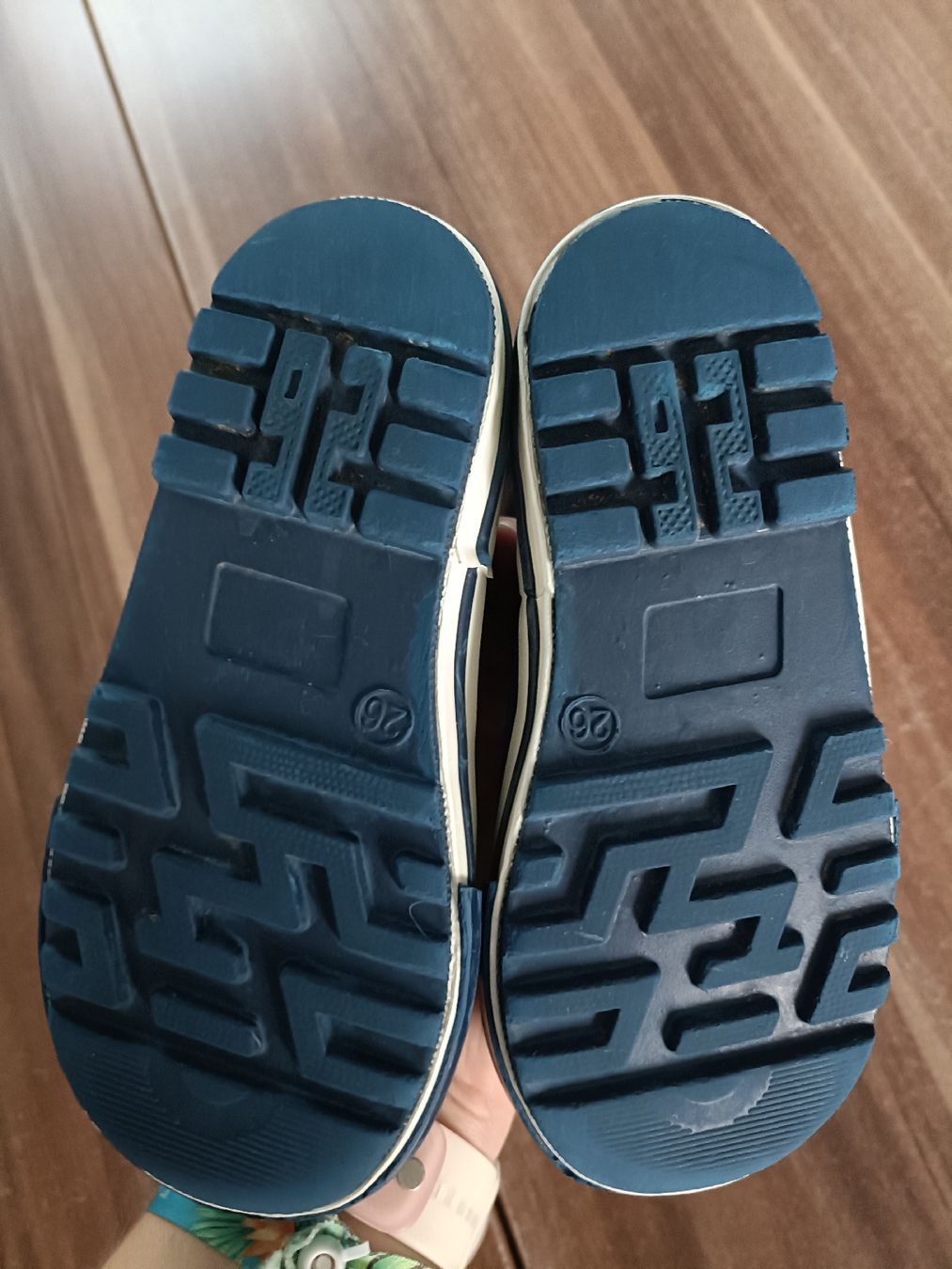 Scarpe per ragazzi: Gummistiefel Gr. 26 – Usato da Biberist venduto da Stylux01 1