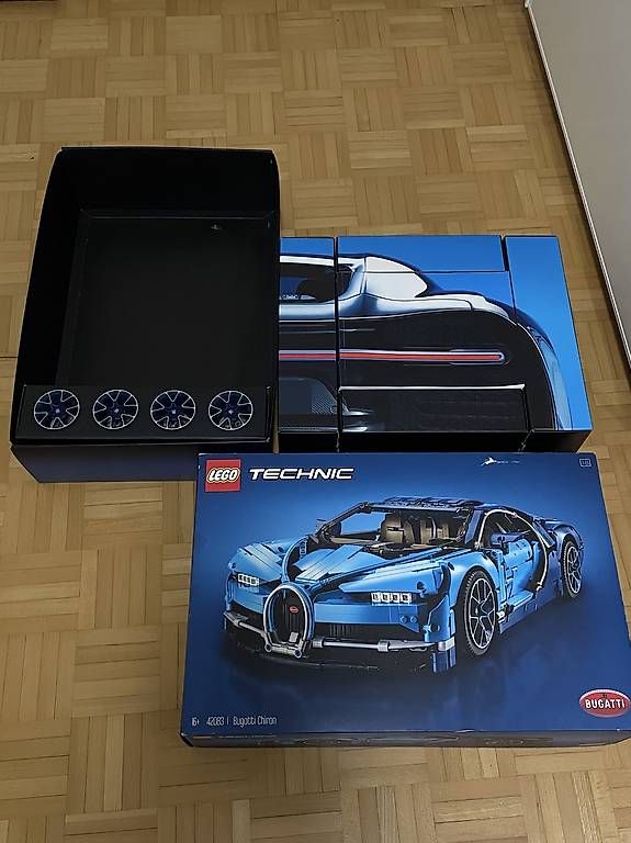 Lego Giocattoli: Lego Bugatti chiron Technik – Usato da Zürich venduto da _COSTA_ 2