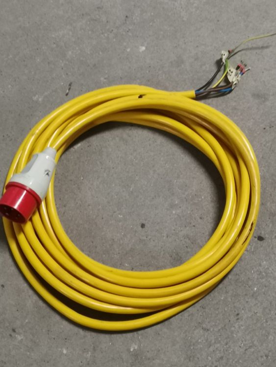 Kabel mit einseitig montiertem CEE16 Stecker, 11.5 Meter | Kaufen auf ...