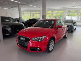 Audi A1 5-türig Rot gepflegter Zustand ab 1.-!