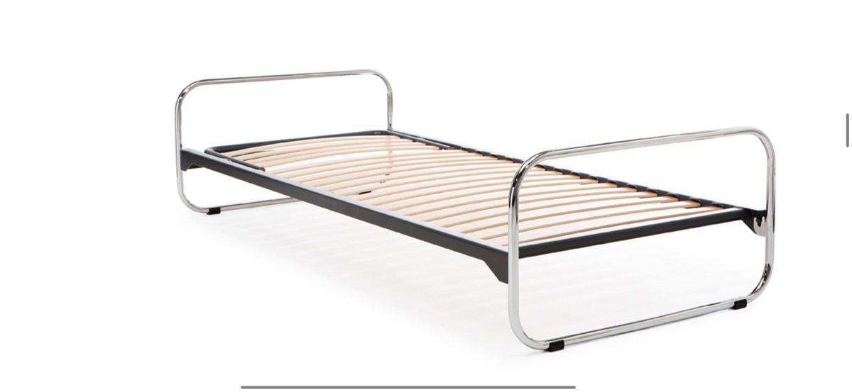 Letti: Embru Roth 455 90cm Bett – Usato da Unterägeri venduto da Maniacpat1 1
