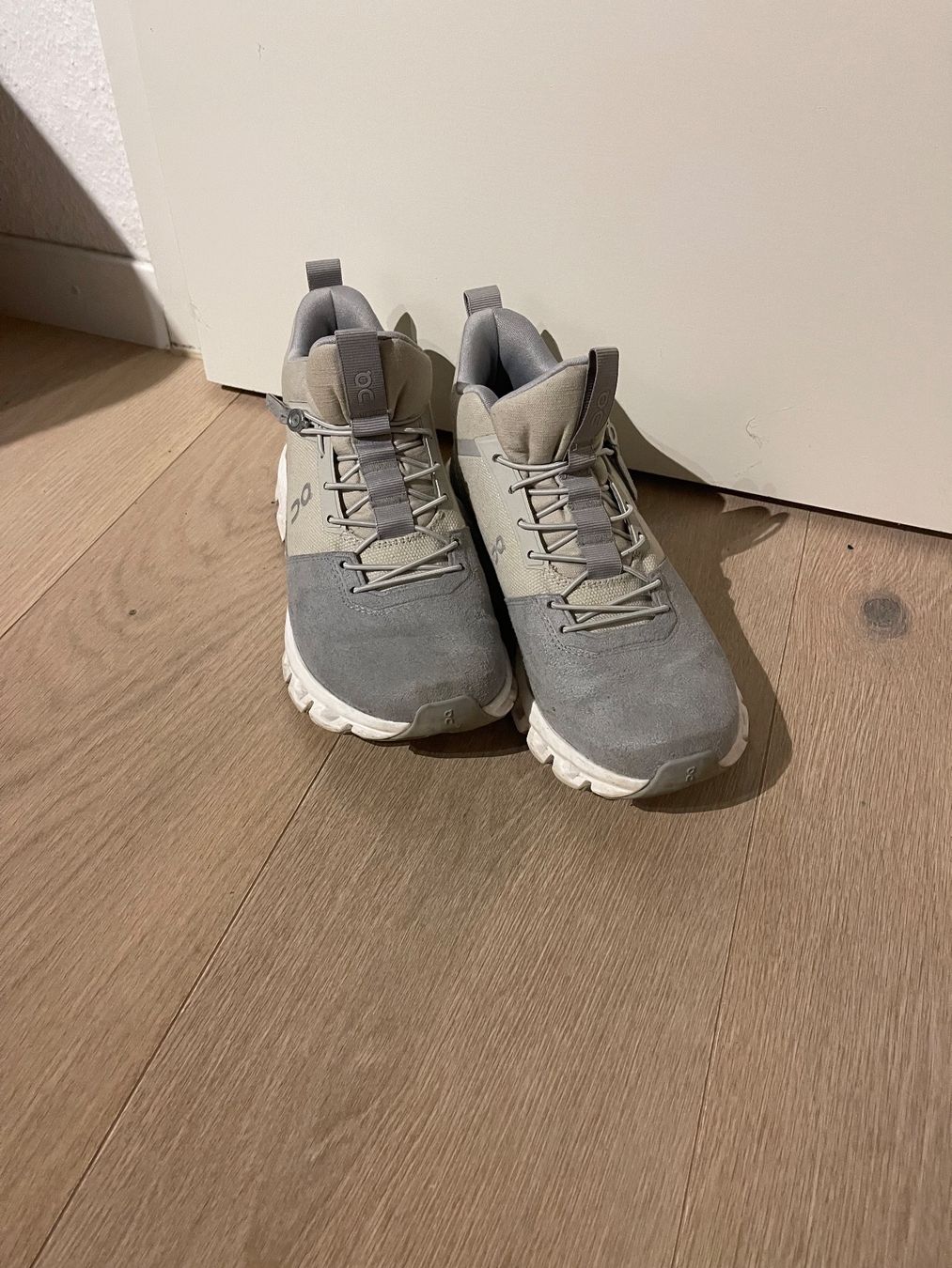 On Scarpe da donna: On Cloud Hi shoes 37 – Nuovo (secondo la descrizione) da Dietikon venduto da Nissaa 5