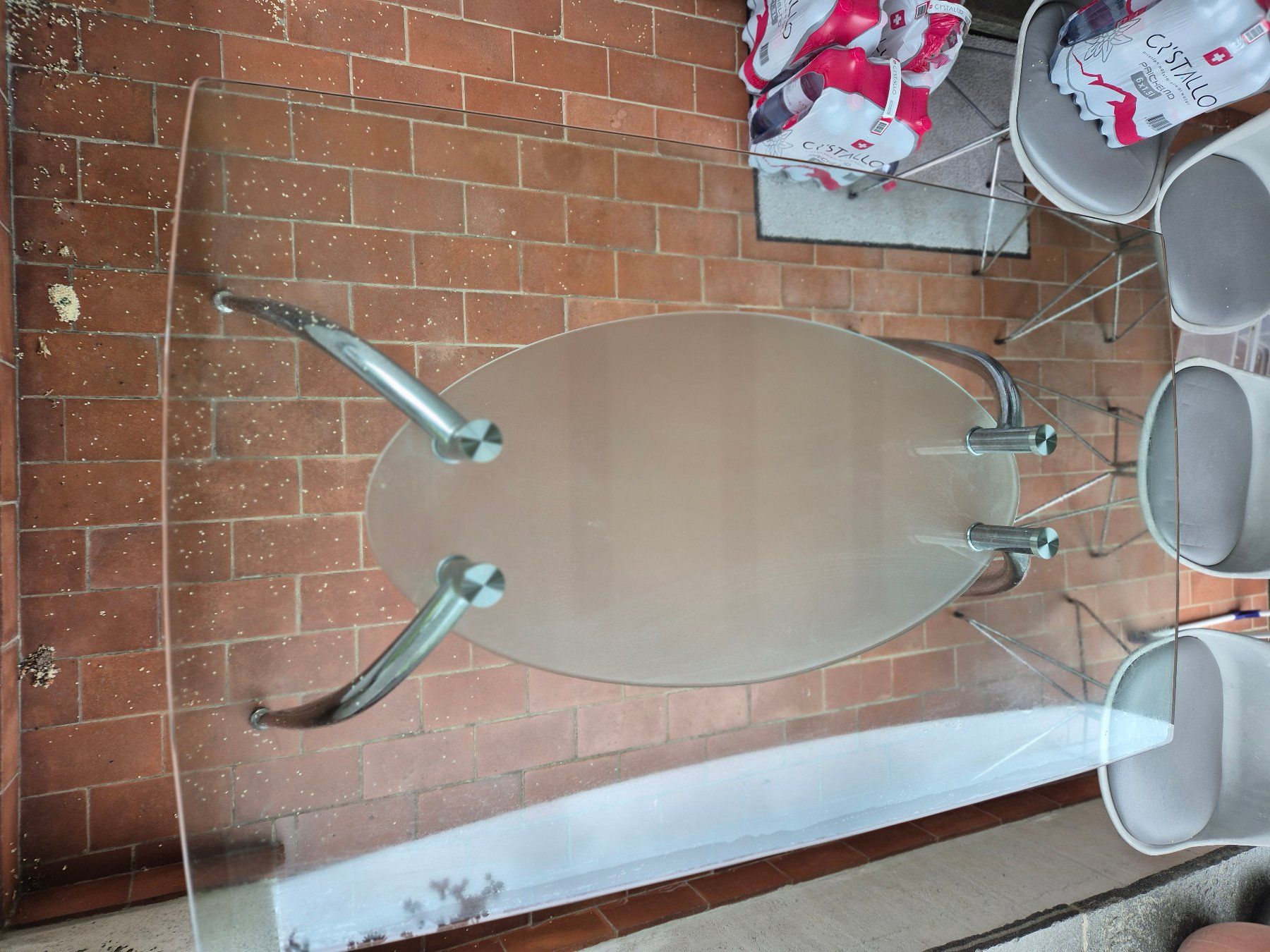 Tavoli: Glasstisch oval mit Chromgestell – Usato da Windisch venduto da Goldfinken 2