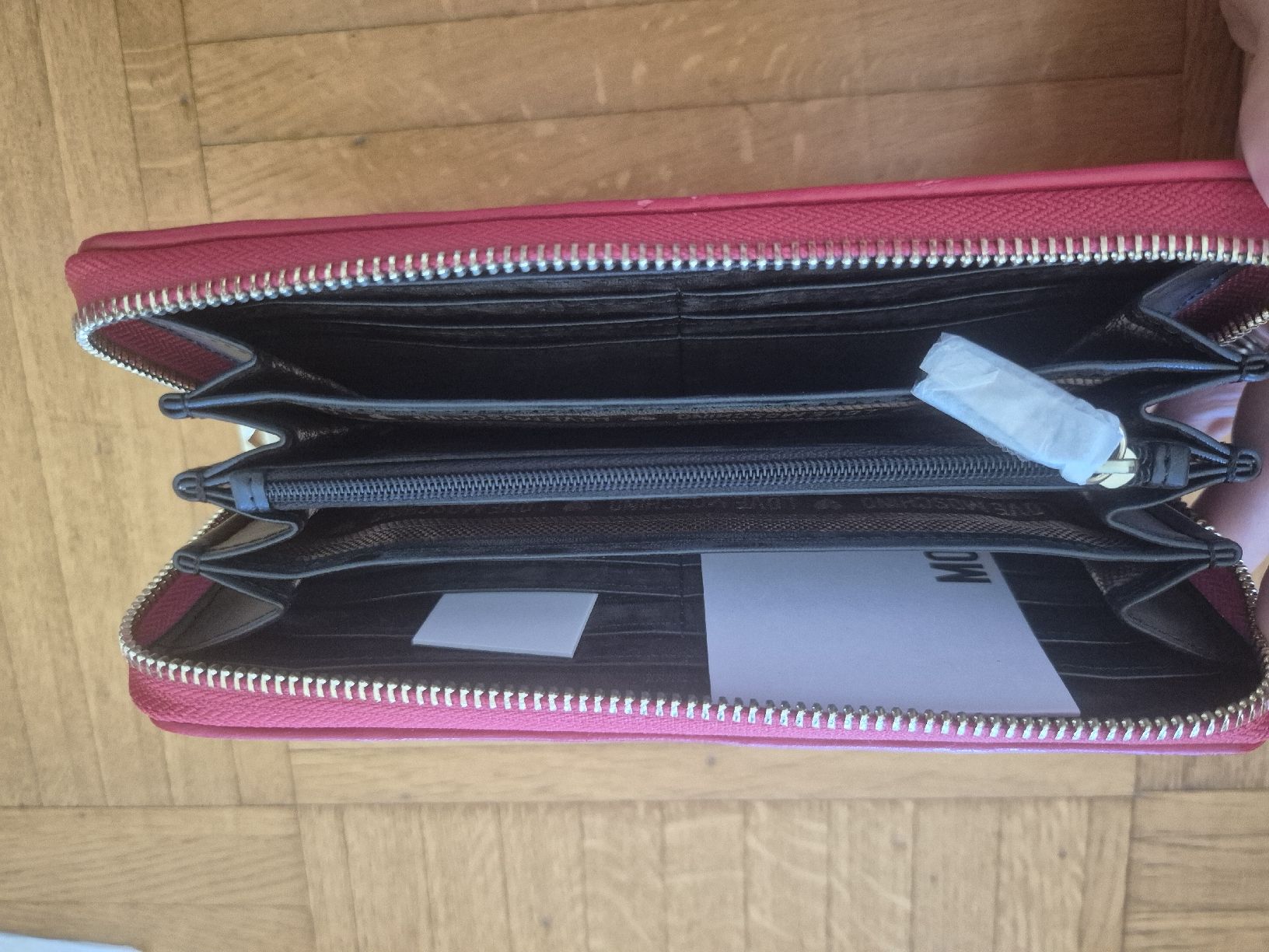 Moschino Portamonete: Portefeuille Mochino – Nuovo e nell'imballaggio originale da Lausanne venduto da kto_8g5m 2