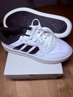 Adidas Court Sneaker, Grösse 44, Neu mit Etikett!
