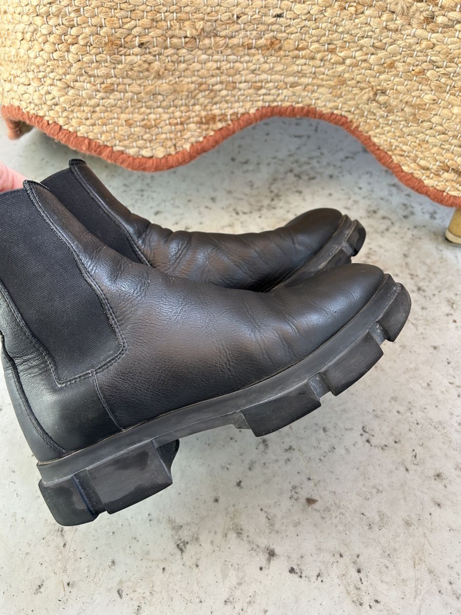 Copenhagen Damenschuhe: Copenhagen Studios Chelsea Boots - Black - 38 – Gebraucht aus Zürich von ell_v7k7 8