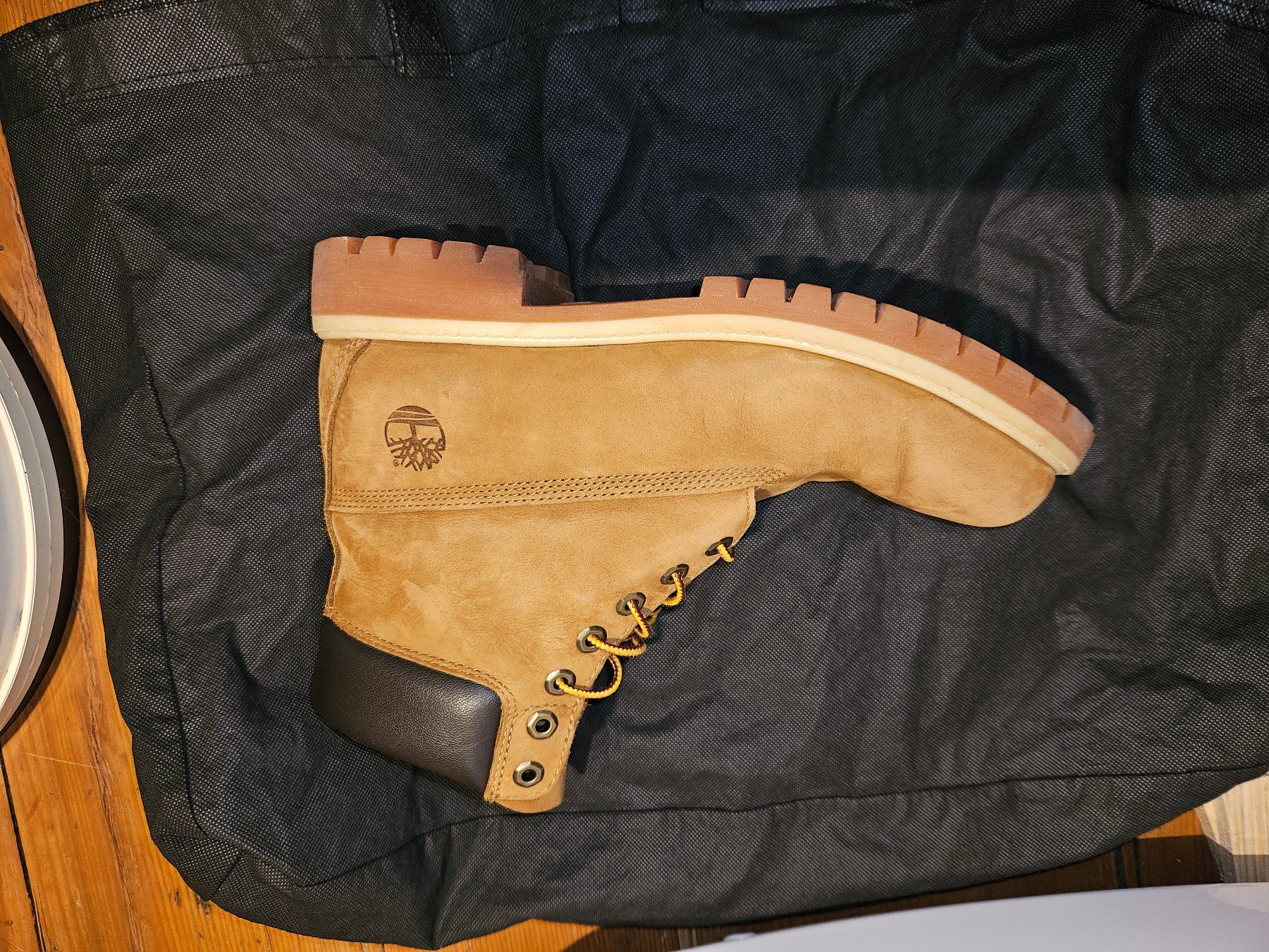 Timberland Scarpe da uomo: Timberland 6-Inch Boots Gr43 – Usato da Zürich venduto da Teppich. 4