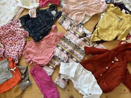 Babykleidung 50-68, baby Dior, Petit Bateau, ca 100 Teile
