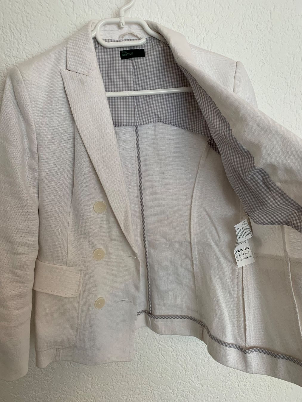 Benetton Giacche: 100% Leinen Benetton Blazer weiss Gr. S / M – Usato da Fislisbach venduto da KolibriSecondhand 4