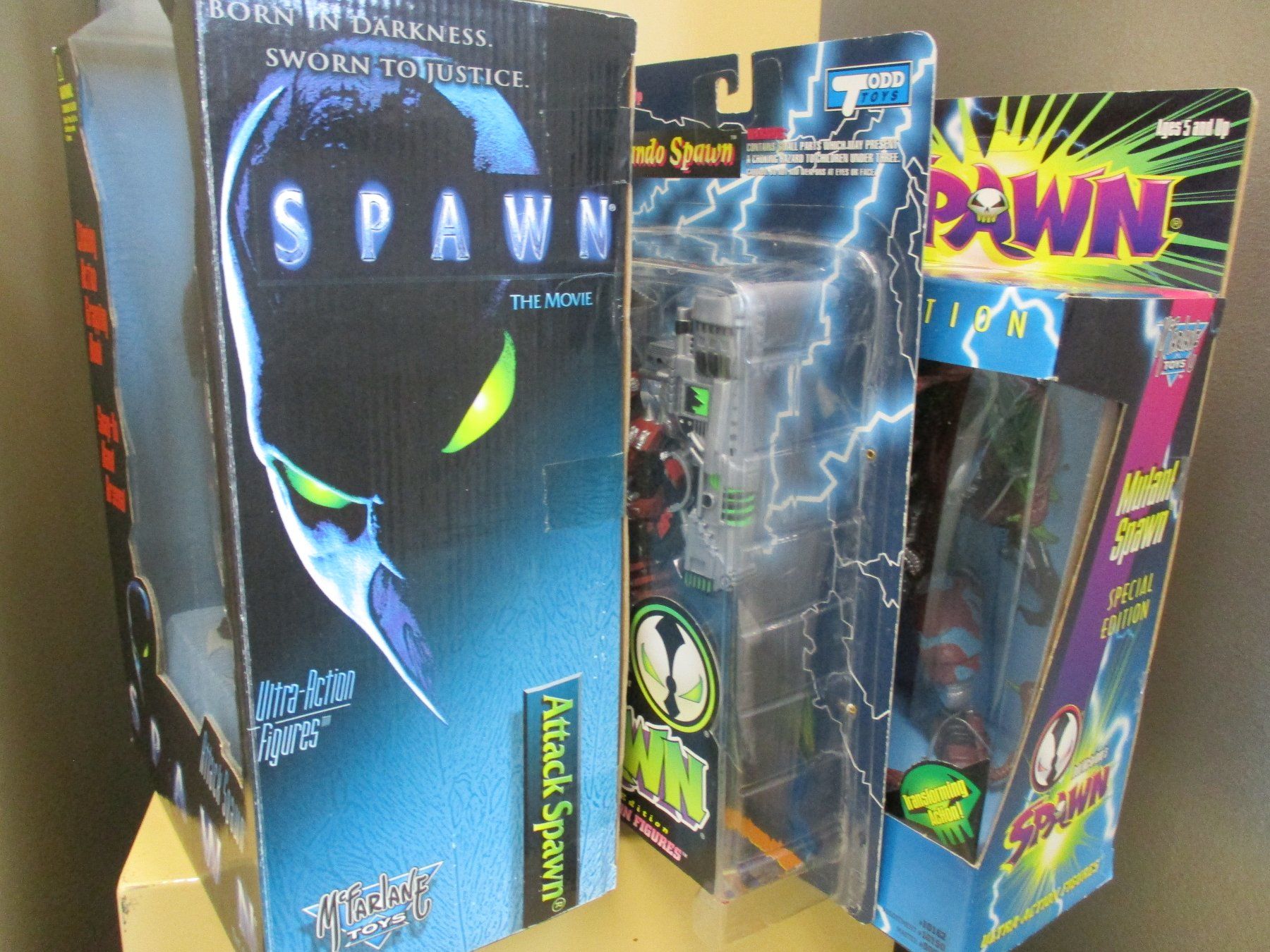 Giocattoli: SPAWN 3 FIGUREN SET MCFARLANE TOY NEU – Nuovo e nell'imballaggio originale da Zürich venduto da edi_9xtw 1