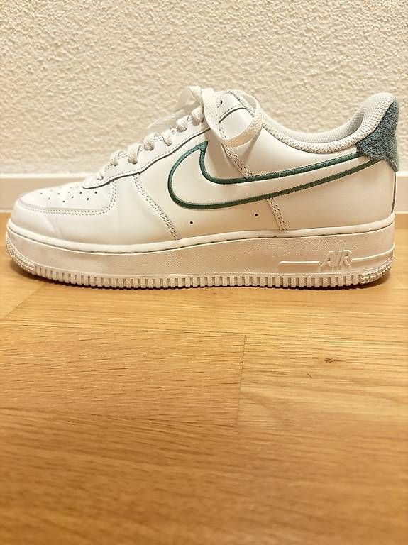 Scarpe da uomo: Nike Air Force 1  – Usato da Aesch BL venduto da jam_6pn2
