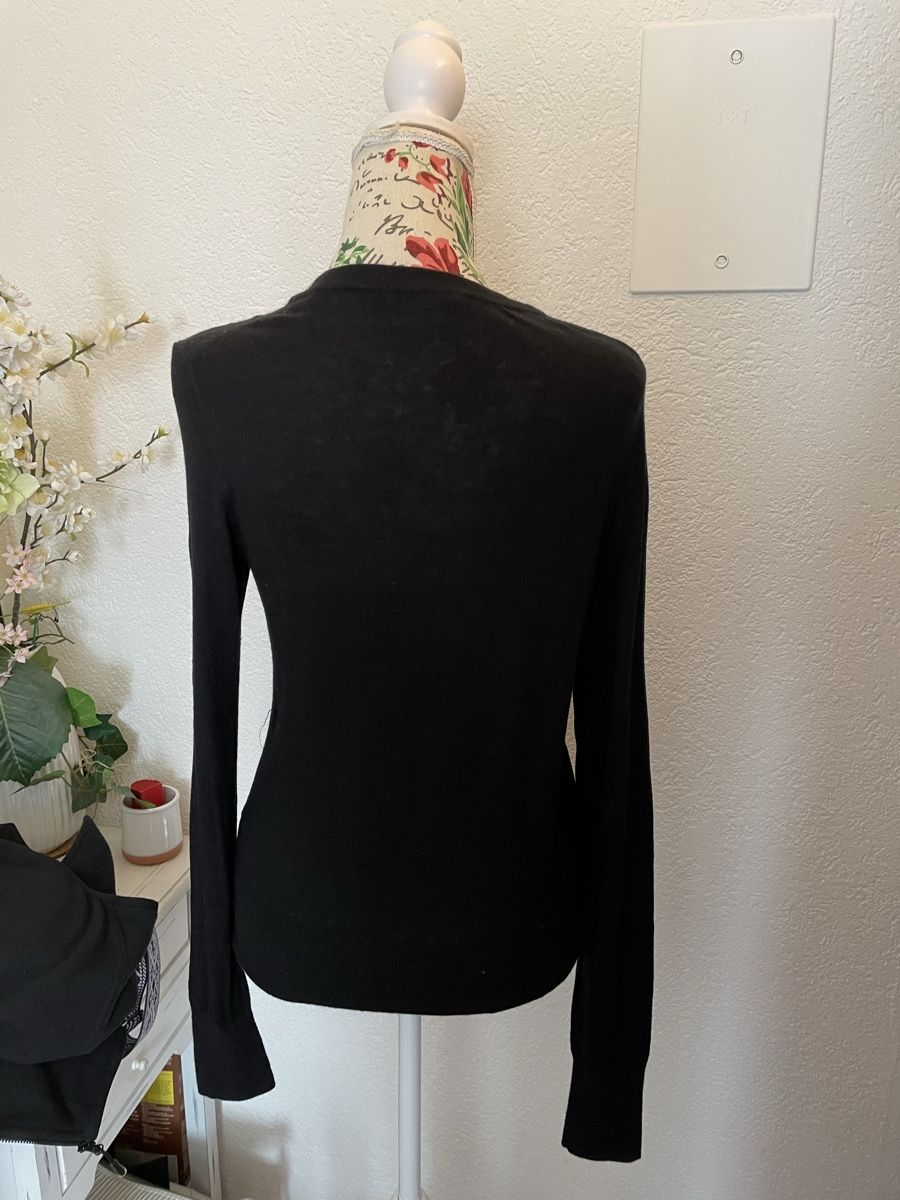 H&M Jacken: Strickjäckli H&M M 80% Viscose+20Angora – Gebraucht aus Zürich von Pamuk04 2