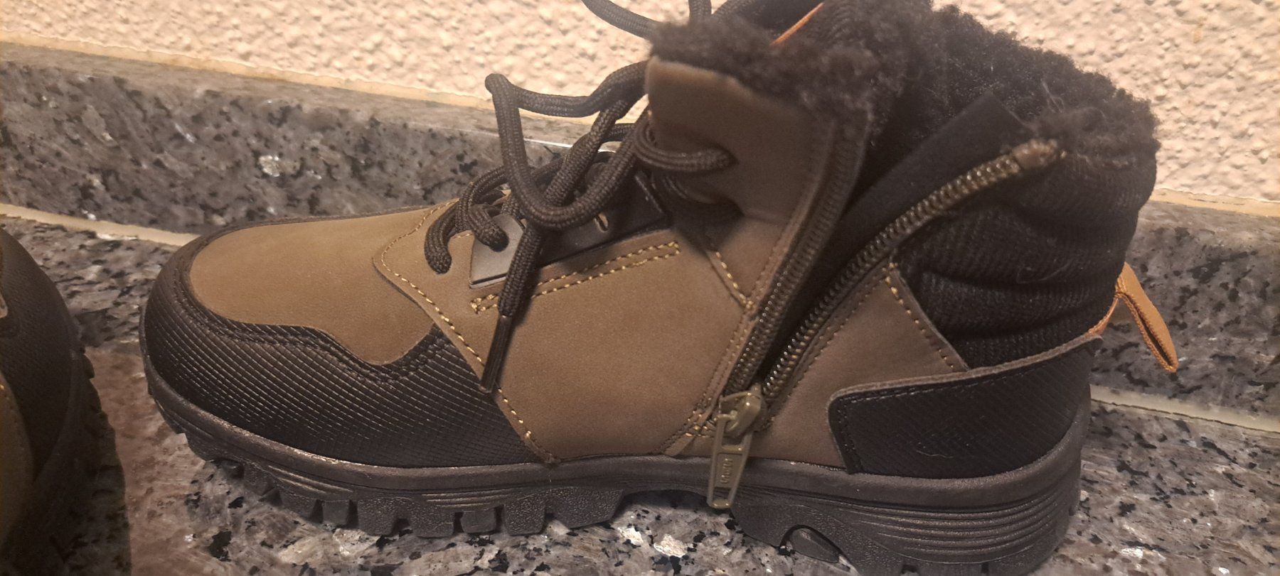 Scarpe per ragazzi: Stiefel Junge Grösse 36 neu – Usato da Zürich venduto da blokus12 1