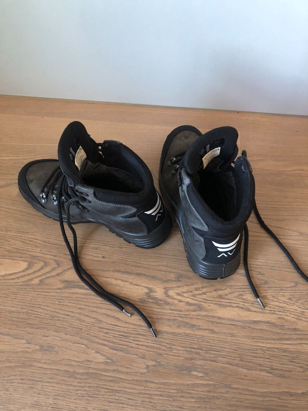 Scarpe da uomo: Sicherheitsschuhe "Lavoro" Grösse 41 – Usato da Samstagern venduto da TAAF 8