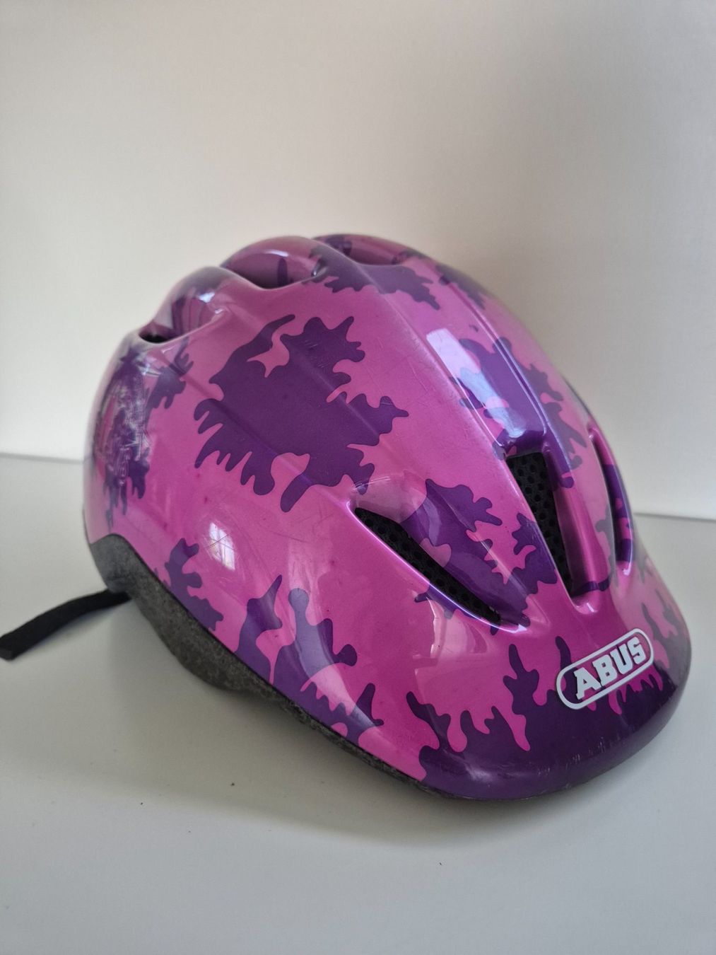 Abus Caschi: Velohelm rosa/lila Galaxis ABUS, Gr. 53-57 cm – Usato da Dietikon venduto da grafad