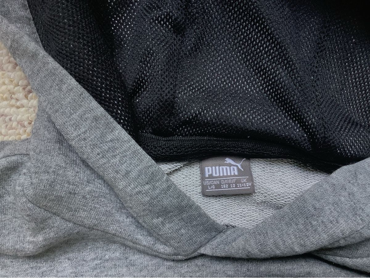 Puma Pullover & Sweatshirts: Puma Kapuzenpullover grau Grösse 152 – Gebraucht aus Thun von Skipper 3