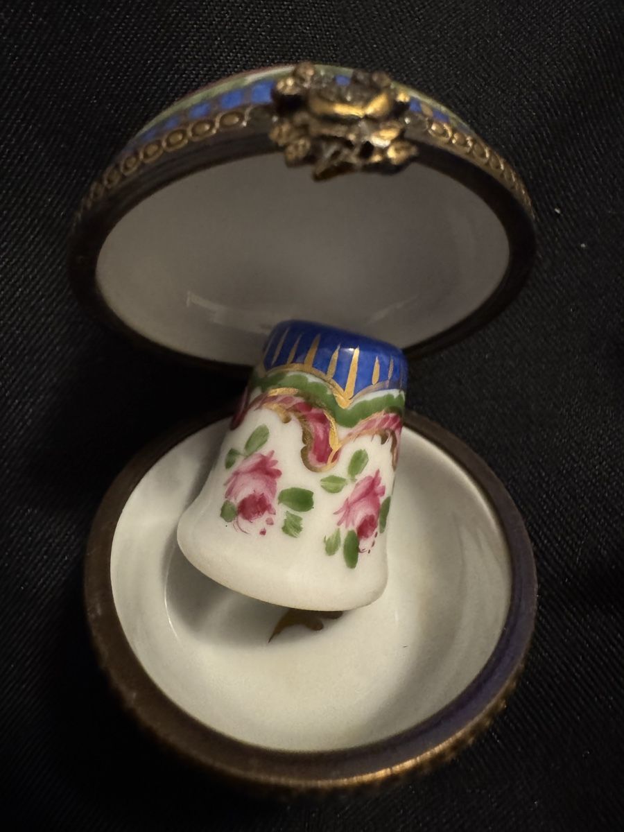 Barattoli: Vintage Limoges Dubarry Hand-Painted Thimble Box Gift! – Usato da Rüschlikon venduto da luc_q2tl 3