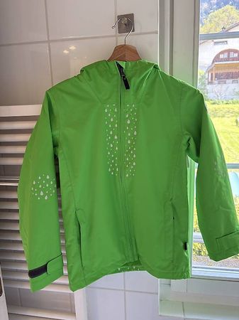 Kinder Regenjacke Gr. 140 mit Reflektoren