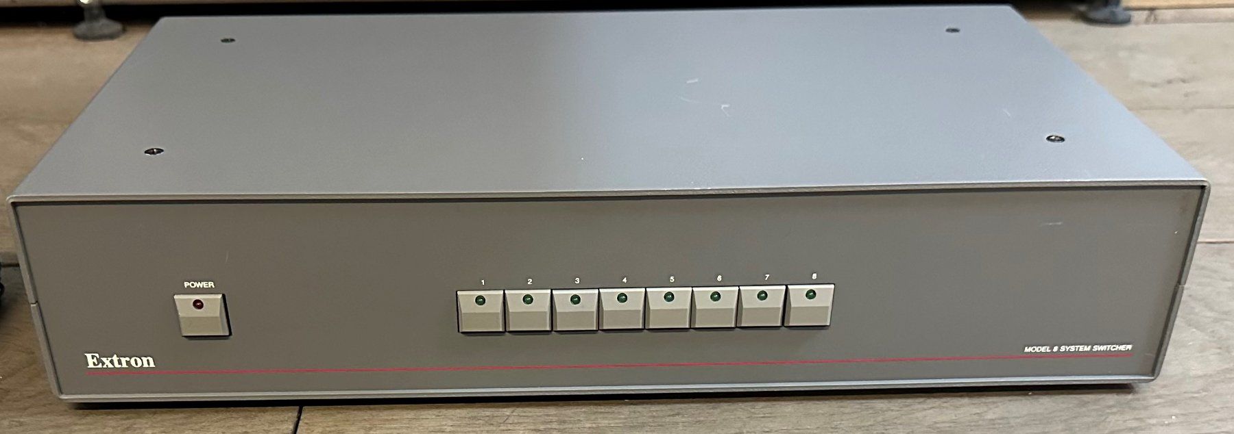 Elektronik: Extron 8:1 RGB Switcher / Umschalter Model 8 – Gebraucht aus Rüti ZH von  1