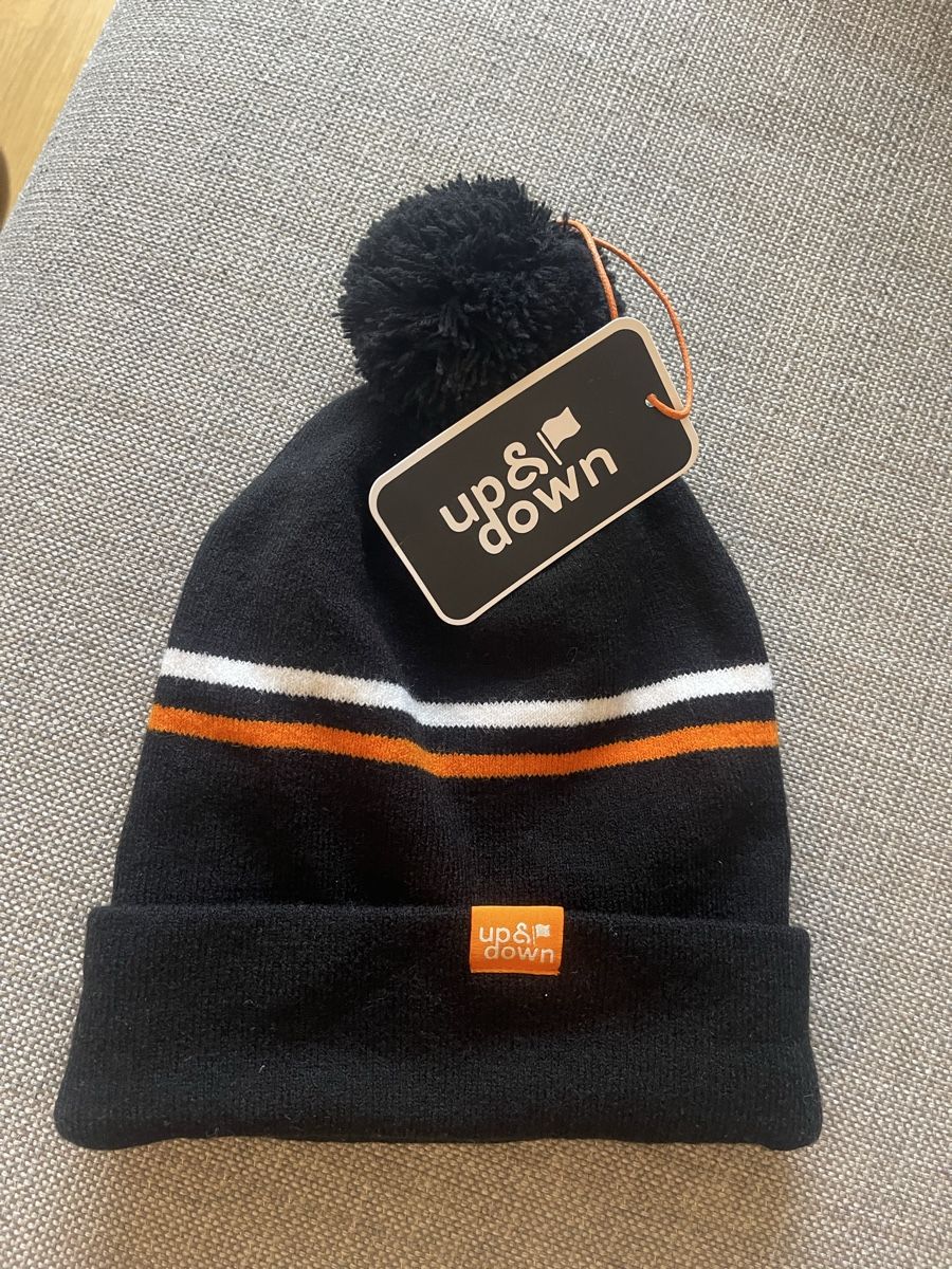 Chapeaux, bonnets & casquettes: Mütze Ski – Neuf (Voir description) à Zürich par janasza