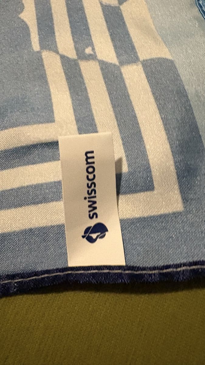 Foulard & Sciarpe: Swisscom Bandana NEU – Nuovo (secondo la descrizione) da Hochdorf venduto da memento_mori 2