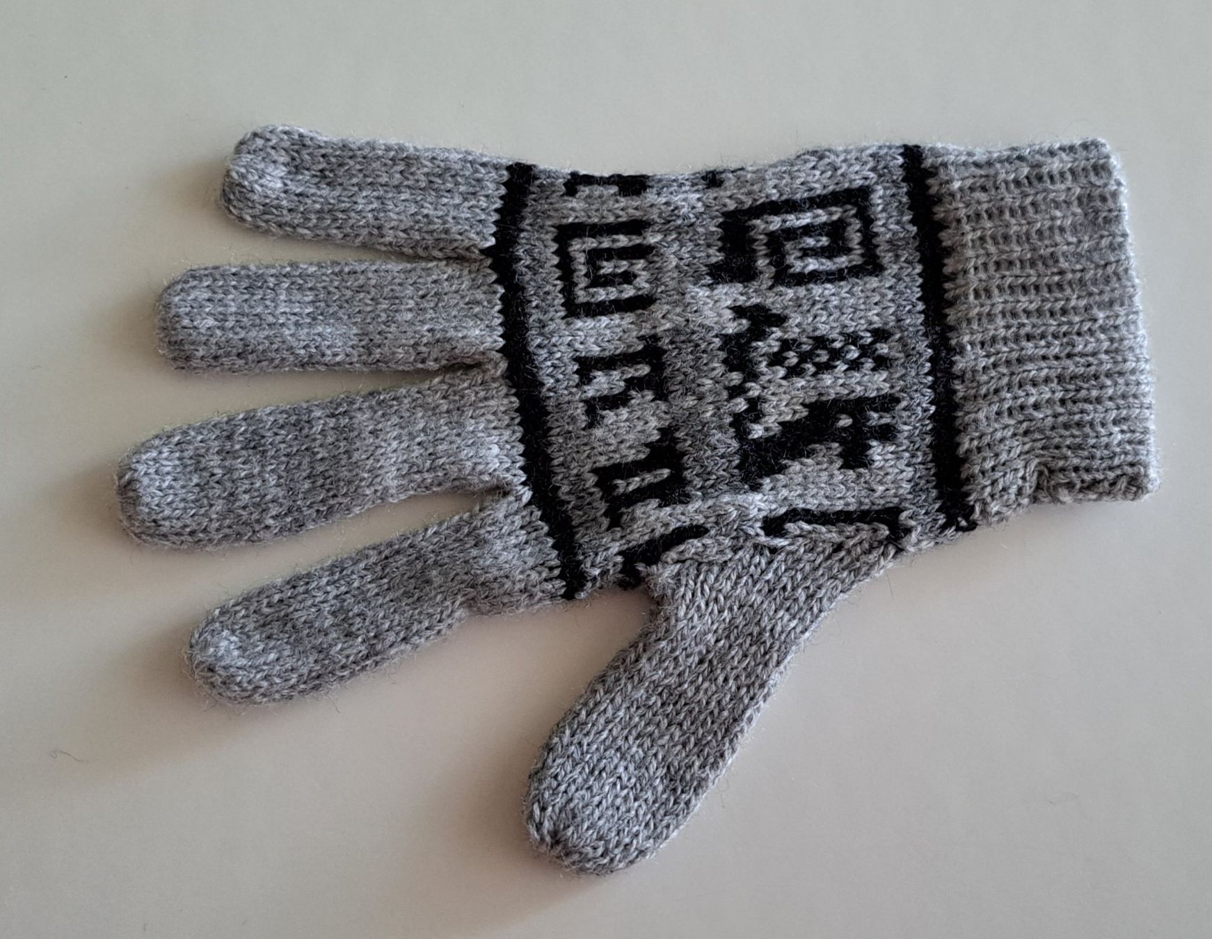 Guanti & manicotti: Alpaka-Handschuhe von Peru_B – Nuovo e nell'imballaggio originale da Romanshorn venduto da Octa27 2