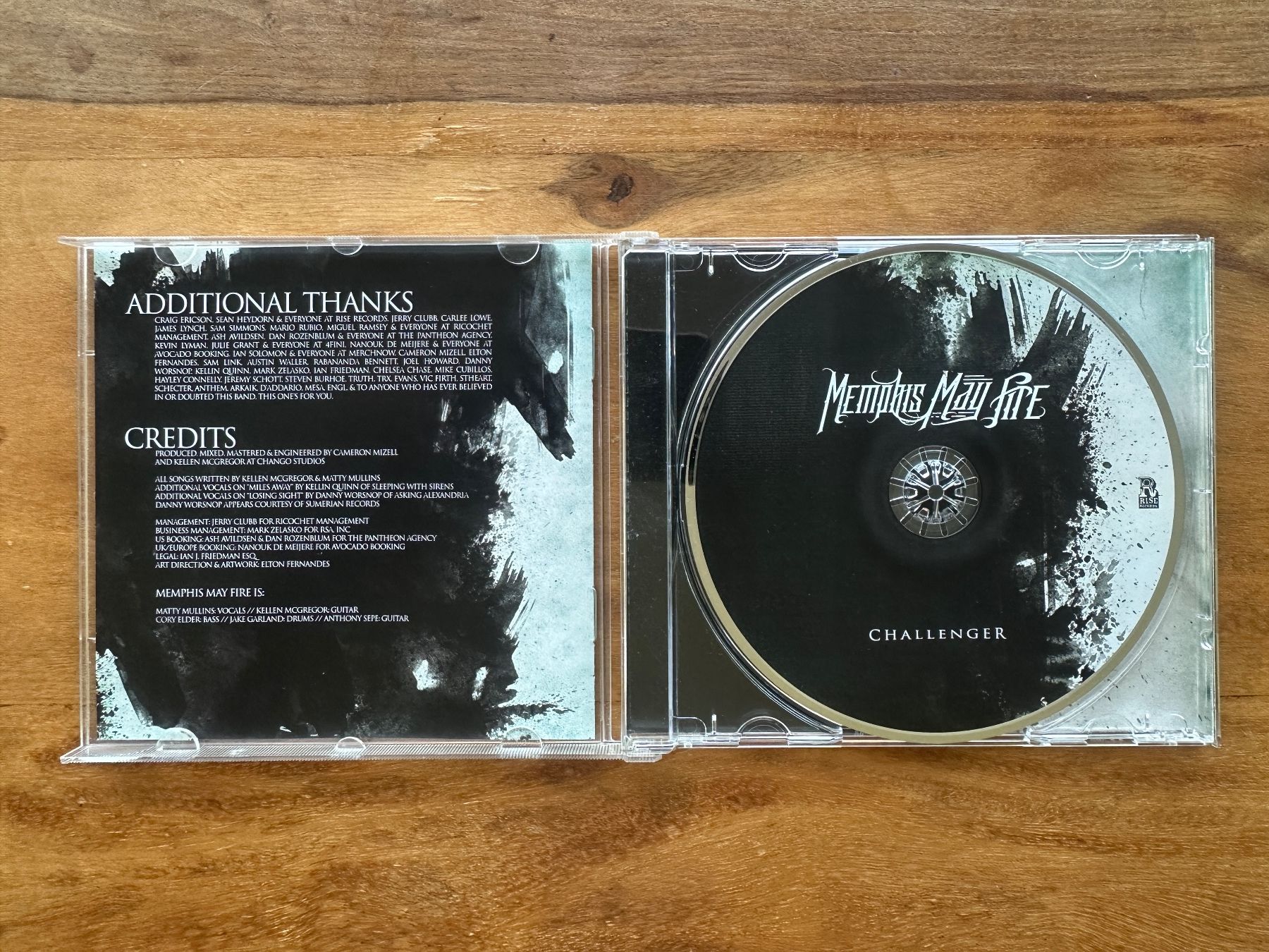 CD: Memphis May Fire – Challenger (CD Post-Hardcore) – Usato da Horgen venduto da flyingpenguin2000 1