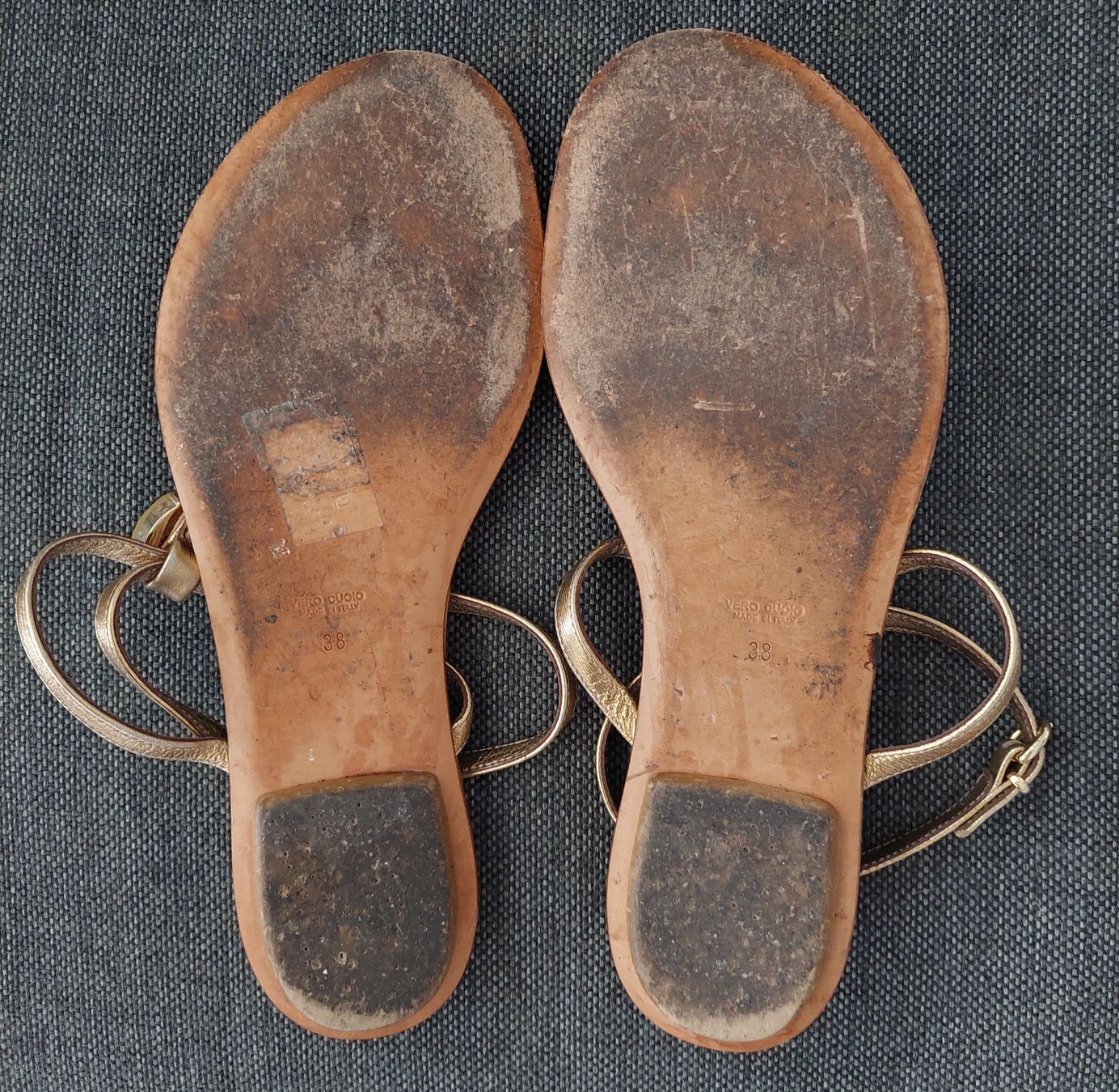 Scarpe da donna: Fengo sandals - Grosse 38 – Usato da Watt venduto da Tomaf 1