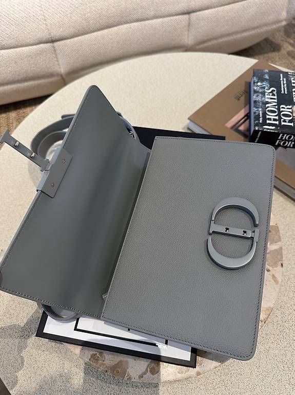 Dior Borse: DIOR MONTAIGNE TASCHE – Nuovo (secondo la descrizione) da Schwyz venduto da bofb 8