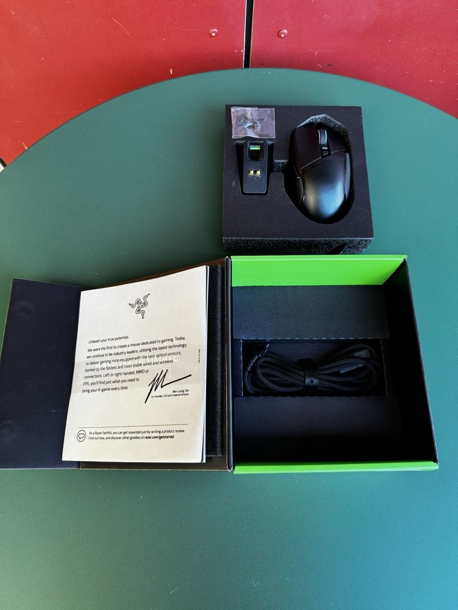 Razer Souris: Razer Basilisk Ultimate – Neuf (Voir description) à Weinfelden par lor_ndm6 2