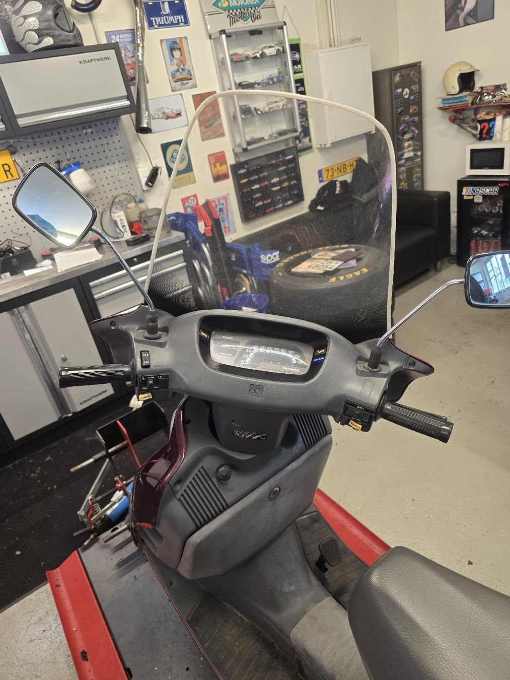 Honda Scooter: Roller Honda Spacy 125 rot mit Topcase – Difettoso da Zürich venduto da LucasOuteda 3