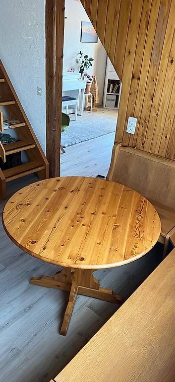 Tavoli: Runder Holz Esstisch – Usato da Reinach BL venduto da Janis.w 1