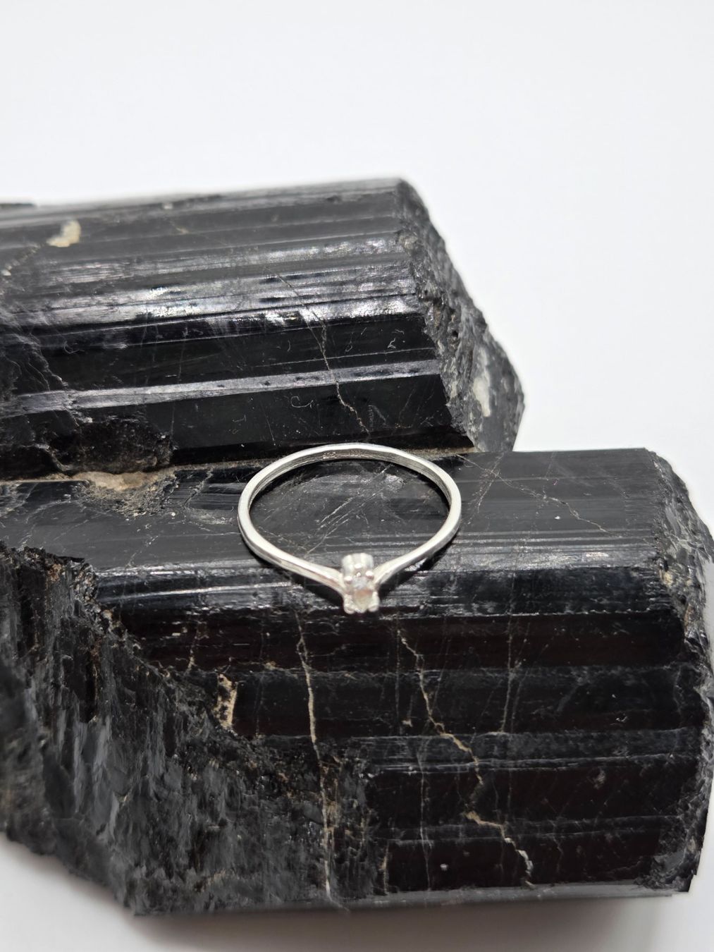 Anelli: Silberring mit Zirkon Grösse 53 – Nuovo e nell'imballaggio originale da Füllinsdorf venduto da Faulan_6 1