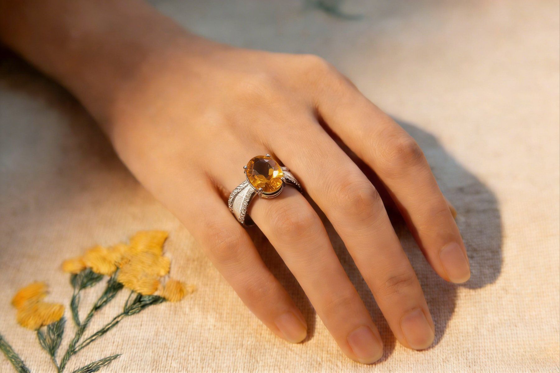 Anelli: NEW - S925 Citrine Ring (Adjustable) – Nuovo (secondo la descrizione) da Zürich venduto da cin_wcf6 6