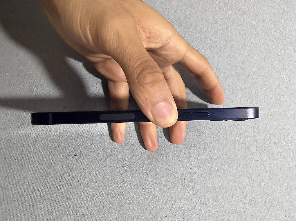 Telefoni cellulari / Smartphones: Iphone 12 – Usato da Murgenthal venduto da kev_mmr6 3