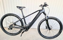 Cube Stereo Hybrid 750wh äkku  Mrahme 