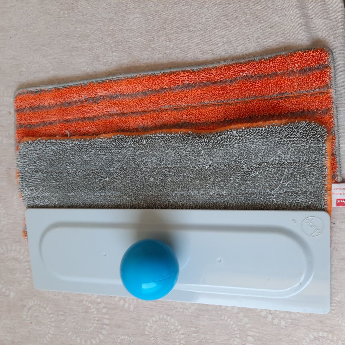 Spielzeuge: Putz-Set Boden, Plättli, Fenster – Gebraucht aus Winterthur von Namo1