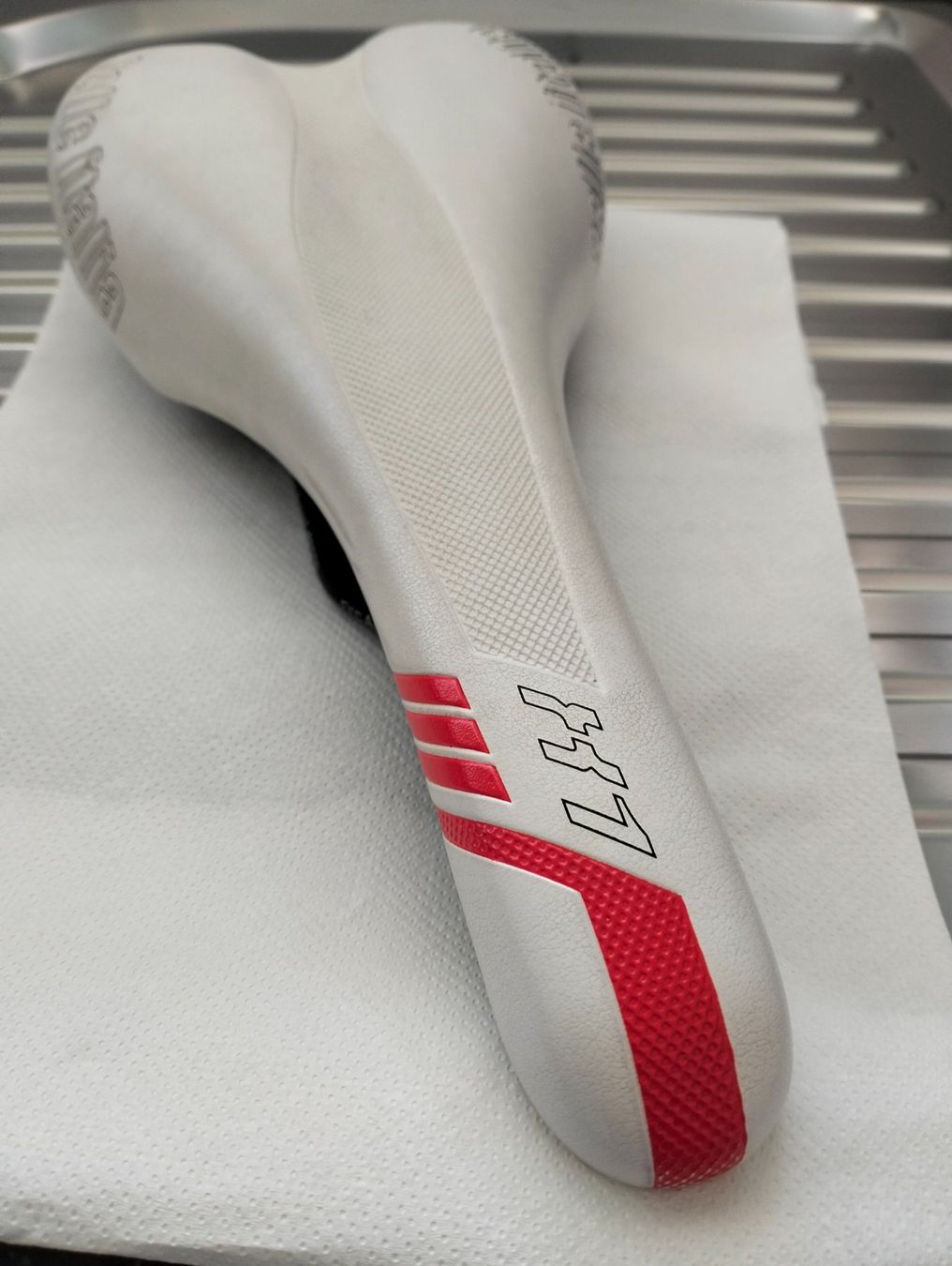Selle Italia Pezzi di ricambio: Selle Italia X1 Sattel – Usato da Uster venduto da KarlZH 2