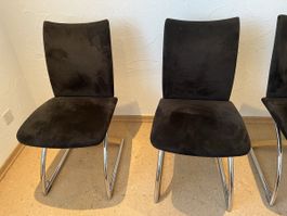 6 Stühle schwarz mit Metallgestell, Set, guter Zustand