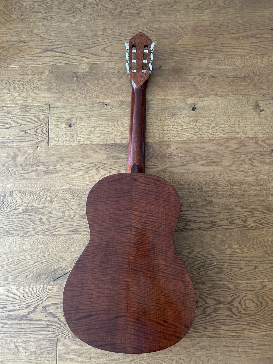 Musikinstrumente: Gitarre  – Gebraucht aus Kaltbrunn von Moccaginga 1
