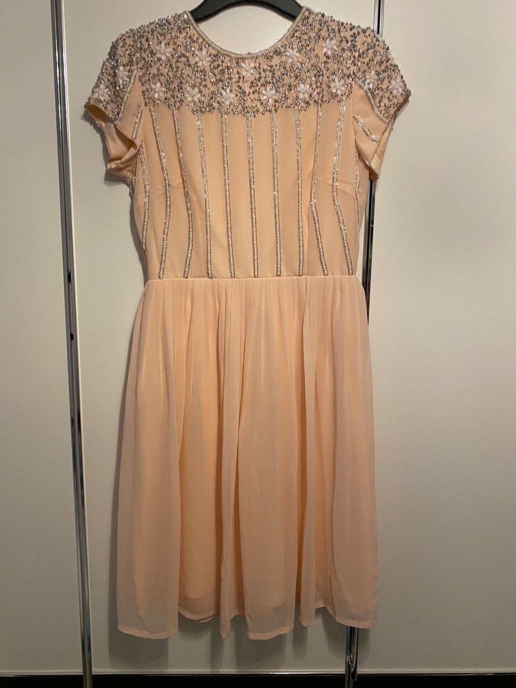 Vestiti: Abend Kleid gr M – Usato da Pfungen venduto da Outlet64