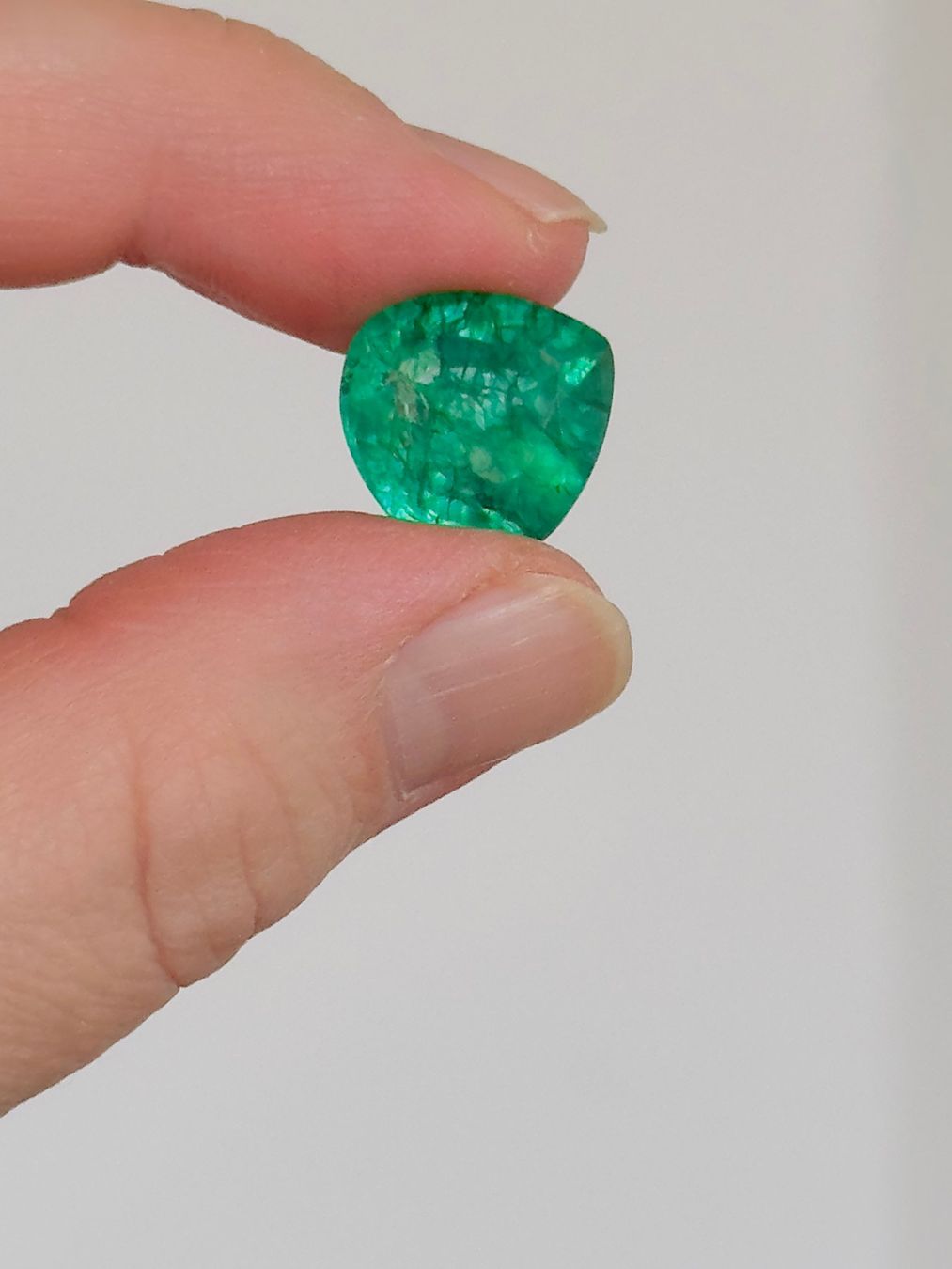 Pietre preziose: 11.90 Ct Certified Loose Gemstone – Nuovo e nell'imballaggio originale da Genève venduto da AWWA 5