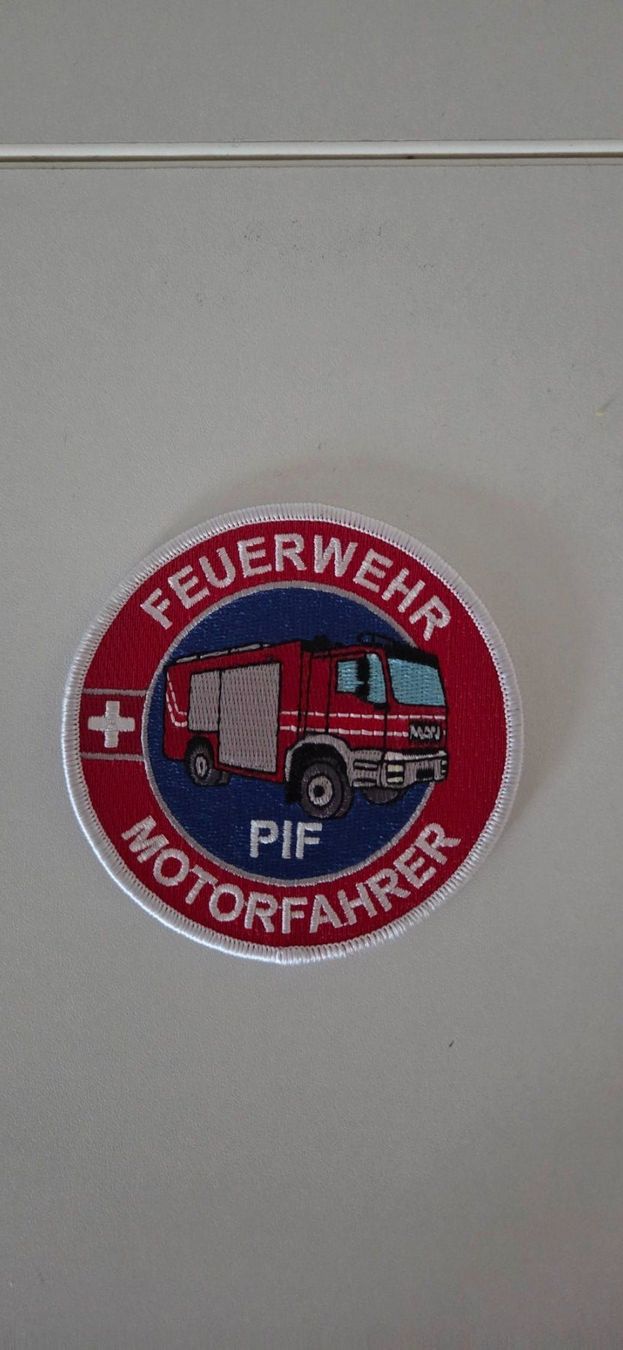 Patches: Feuerwehr Patch Ohne Klett – Neu (gemäss Beschreibung) aus Grosswangen von mos_f7sz